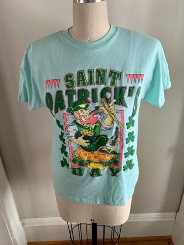 Vintage Saint Patricks Day Tshirt Light Green Del… - image 1