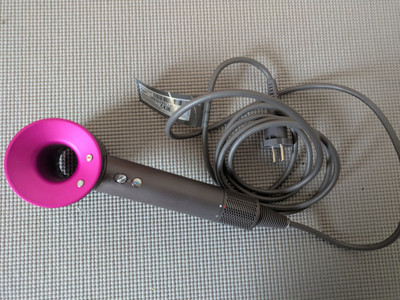 Dyson Supersonic Haartrockner - Nickel (HD07)
