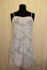 LISE CHARMEL Nachthemd Charme CRYSTAL POESIE ganz aus Spitze blanc weiß 42 NEU