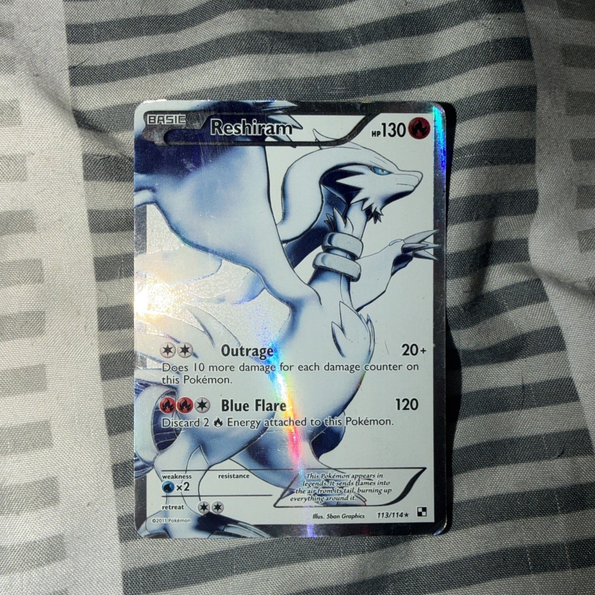 Reshiram 113/114 Black & White BW Pokemon Card Full Art 2011 Holo