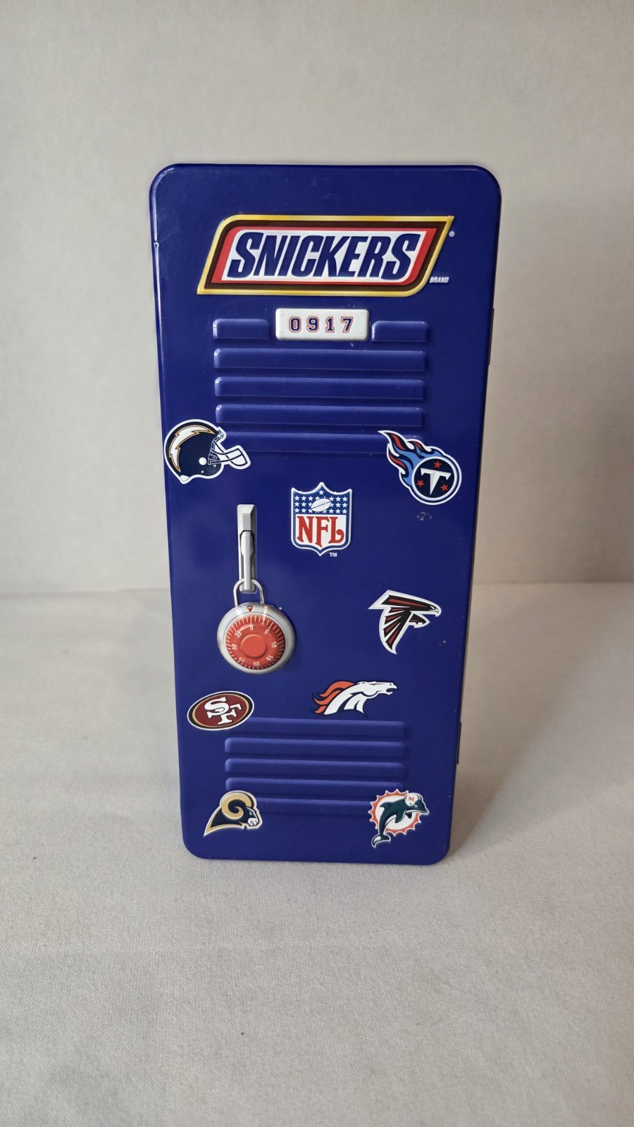 Snickers Tin Locker Box Collectible Embossed NFL SF Mars 2003 9"