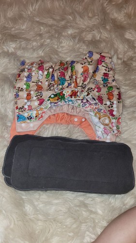 Baby cloth diapers snap on with pads