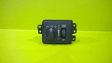 03 04 05 RAM 1500 2500 3500 HEADLIGHT DOME CARGO SWITCH OEM 3247-5