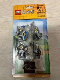 LEGO Castle 850888 Knight Minifigure Sealed New
