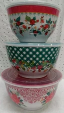 The Pioneer Woman 6-PC Melamine Cheerful Rose Serving Bowls with Lids Beautiful