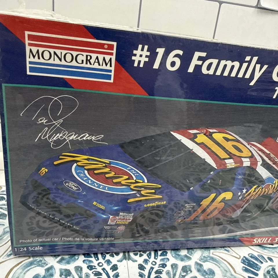 Monogram Ted Musgrave #16 Family Channel Thunderbird 1:24 Model Kit Sealed New - Image 2 of 4