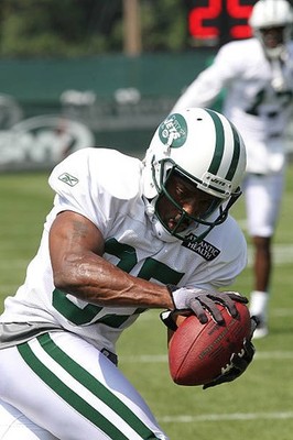 Wide Receiver Derrick Mason New York Jets makes a catch at practic- Old Photo 1