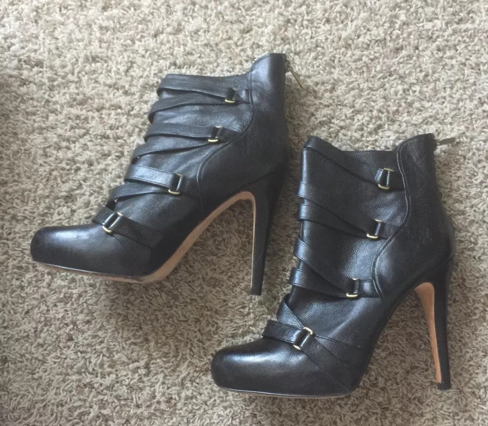 Boutique 9 Zapatos de Tacón Alto de Cuero Botines Botas 8.5 Correr Grande Foto 2 de 4