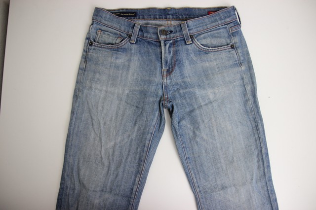 NWT Wrangler Men's Relaxed Bootcut Jeans Denim Pants