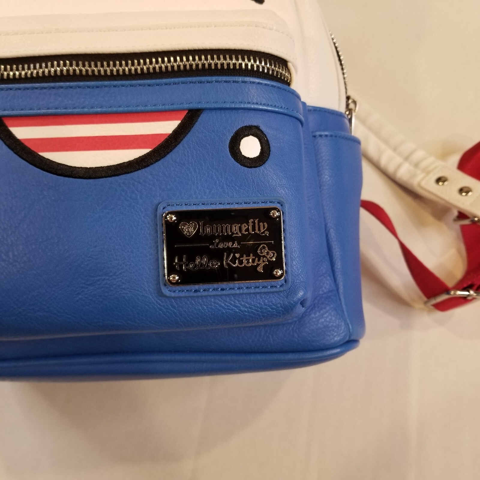 Hello Kitty Loungefly Backpack Universal Studios … - image 3