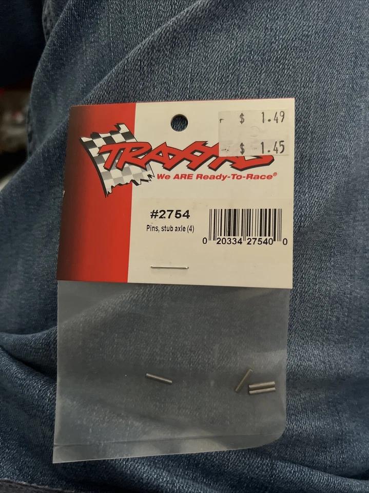 Traxxas 2754 Stub Axle Pins (4) - Image 2 of 3