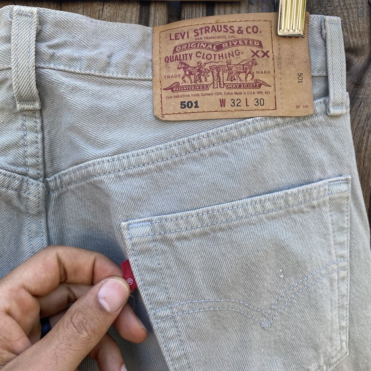 Vintage Levi's 501 Jeans Men 32x30 Gray 0612 Straight Made in USA