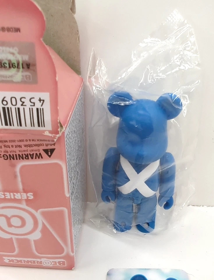 Medicom Bearbrick 100% Serie 45 Bandera Escocia Sellada con Caja y Tarjeta Foto 2 de 4