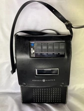Vintage General Electric portable cassette player/recorder M8450A w/case Works