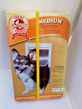 Plastic Pet Door Medium/Flap Size 7"x11.25"/White by Ideal Pet Products/NIB