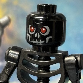 LEGO Fantasy Era Castle Minifigure Black Skeleton Warrior cas327