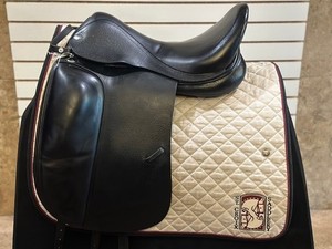 Used Verhan Trustin - Size 18.5" Dressage Saddle Black