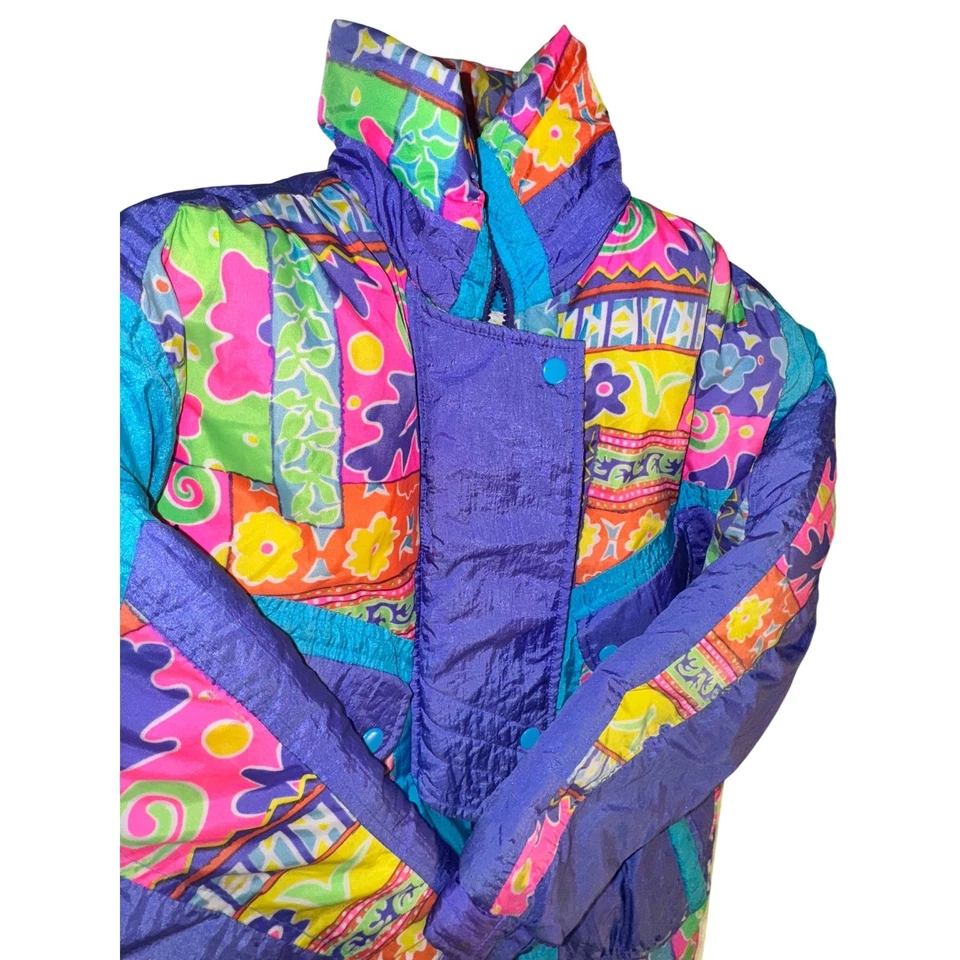 Chaqueta de esquí acolchada con estampado abstracto colorido vintage años 80 90 para mujer talla 14 Foto 2 de 4