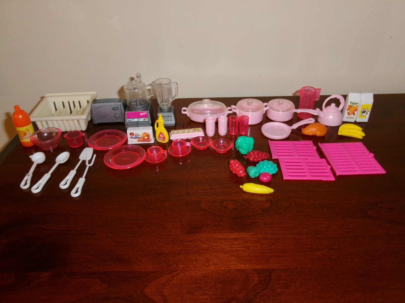 Barbie 50 pc So Much To Do Kitchen Accessories Food Dishes Racks Pots Pans 67158