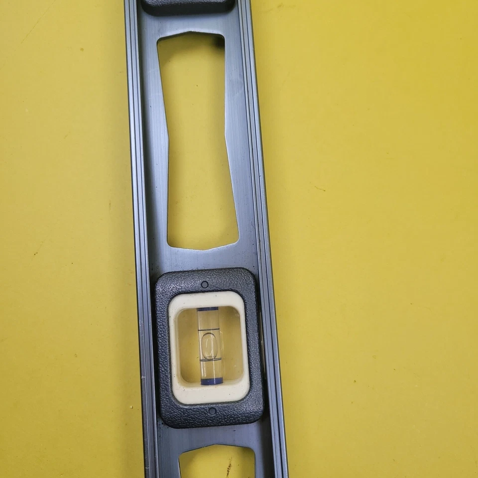 Empire Level Ibeam 24in Hd E40 Ser E40.24 3 vial bubble usa aluminum blue - Image 3 of 4