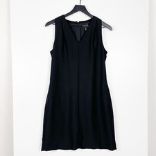 NWT Banana Republic Size 2 Black Shift Mini Dress