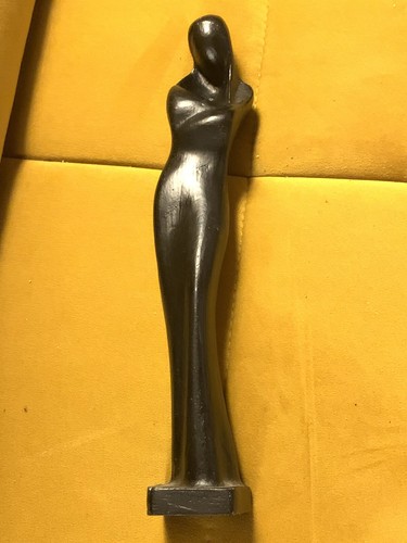 Madre e hijo/Madonna escultura de hierro fundido ennegrecido altura total aprox. 32 cm - Imagen 12 de 16