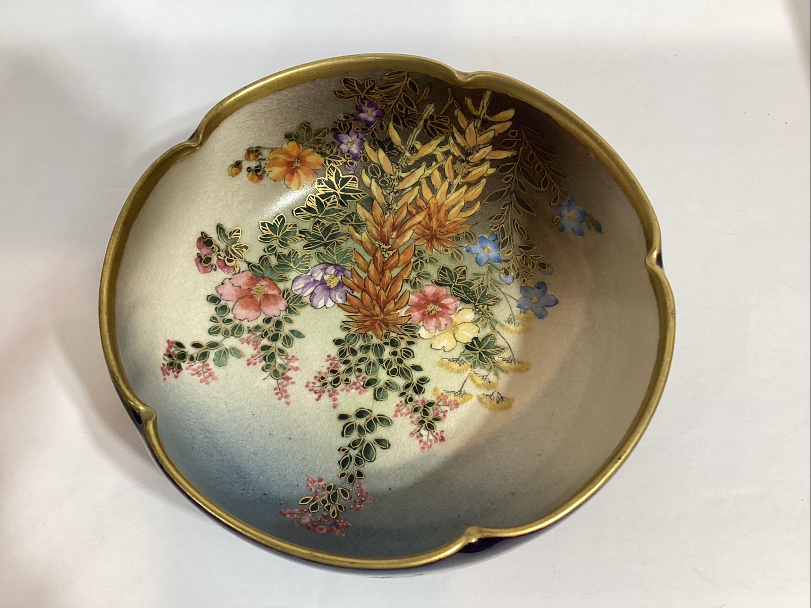 Antique Japanese Satsuma Porcelain Bowl signed Koshida Falak Tayyeb