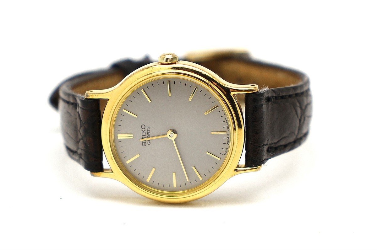 SEIKO V700-6091 Gold Tone Quartz Analog Ladies Watch NEED 