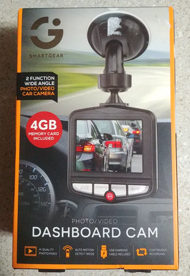 SMARTGEAR Photo/Video Dashboard Cam (4GB Memory Card Included)  NEW