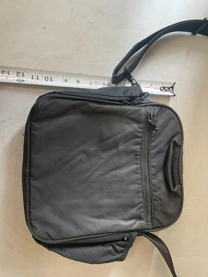 *Bolso Bandolera Unisex Antirrobo PACSAFE Metrosafe 200 GII Negro Foto 4 de 4