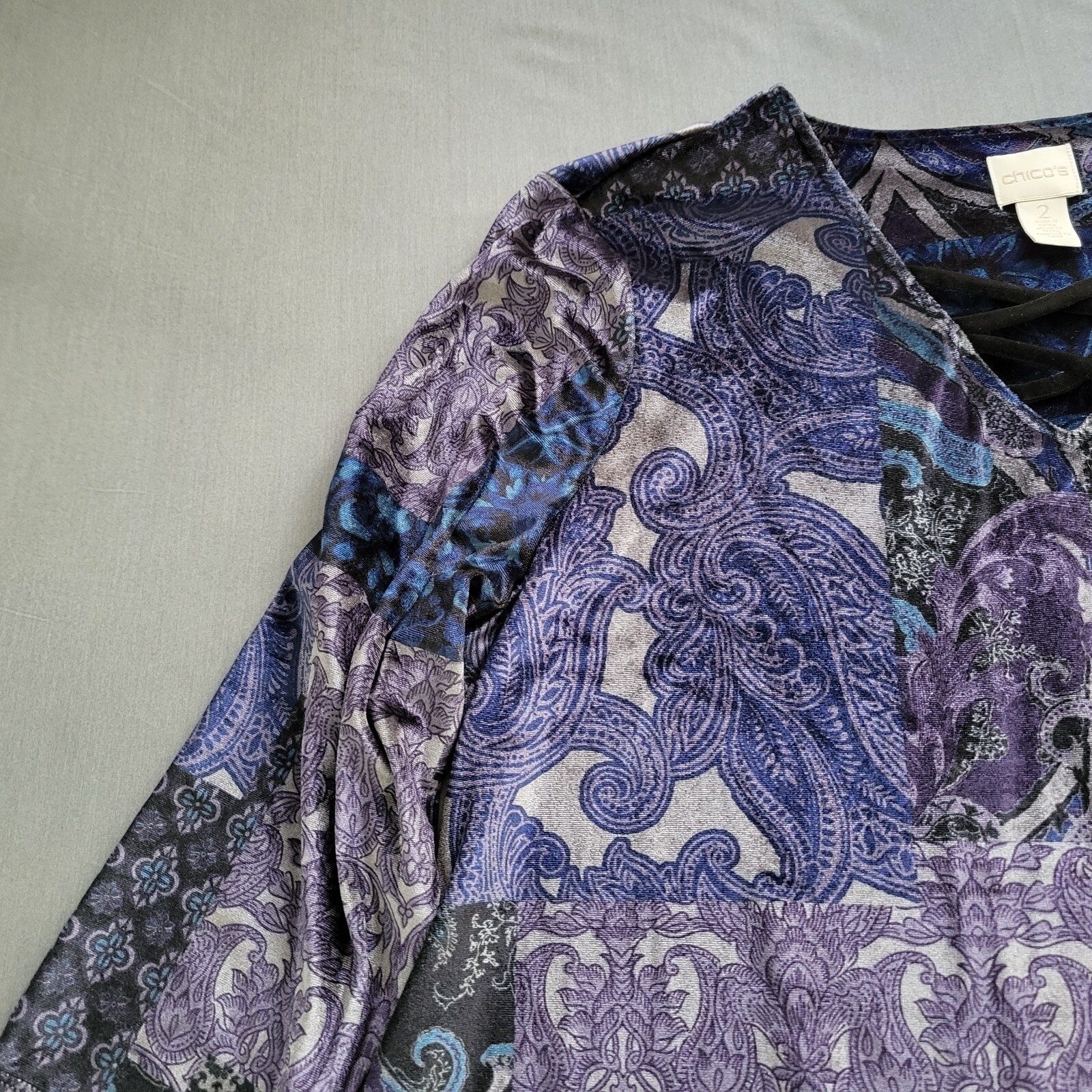 Chicos Patchwork Paisley Sharkbite Tunic Top Blue… - image 2