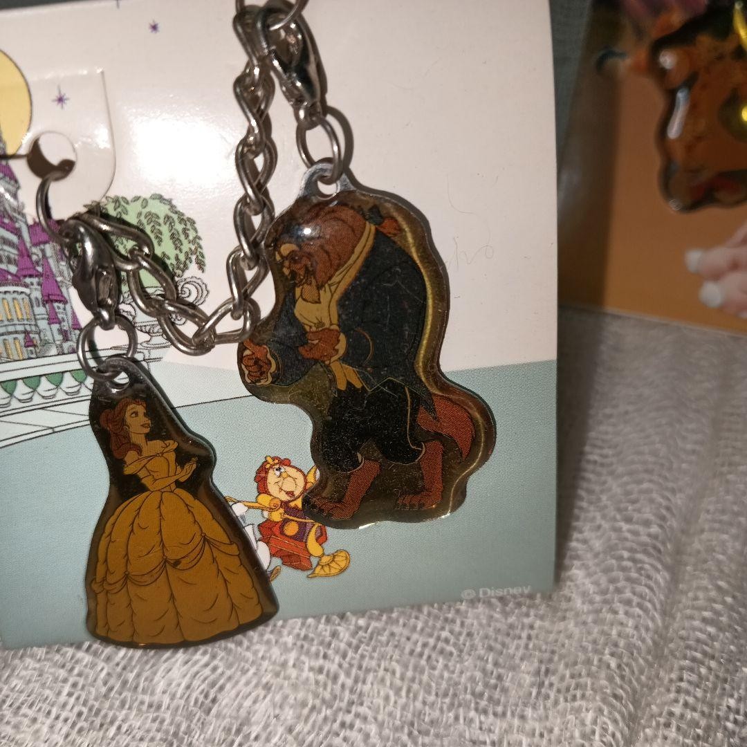 Disney Princess Charms Set of 6 + 1, Aurora, Cinderella, Jasmine, Ariel, LE,