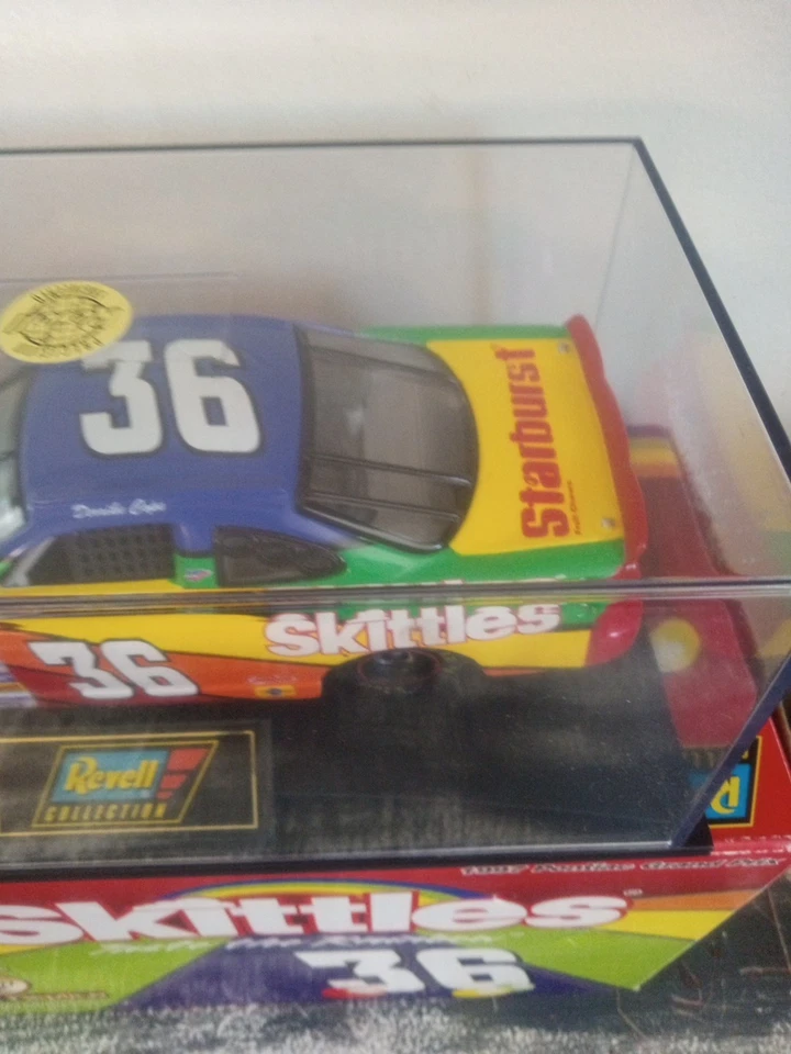 Q4-50 Derrike Cope #36 Skittles 1997 Pontiac Grand Prix - Revell Foto 3 de 4