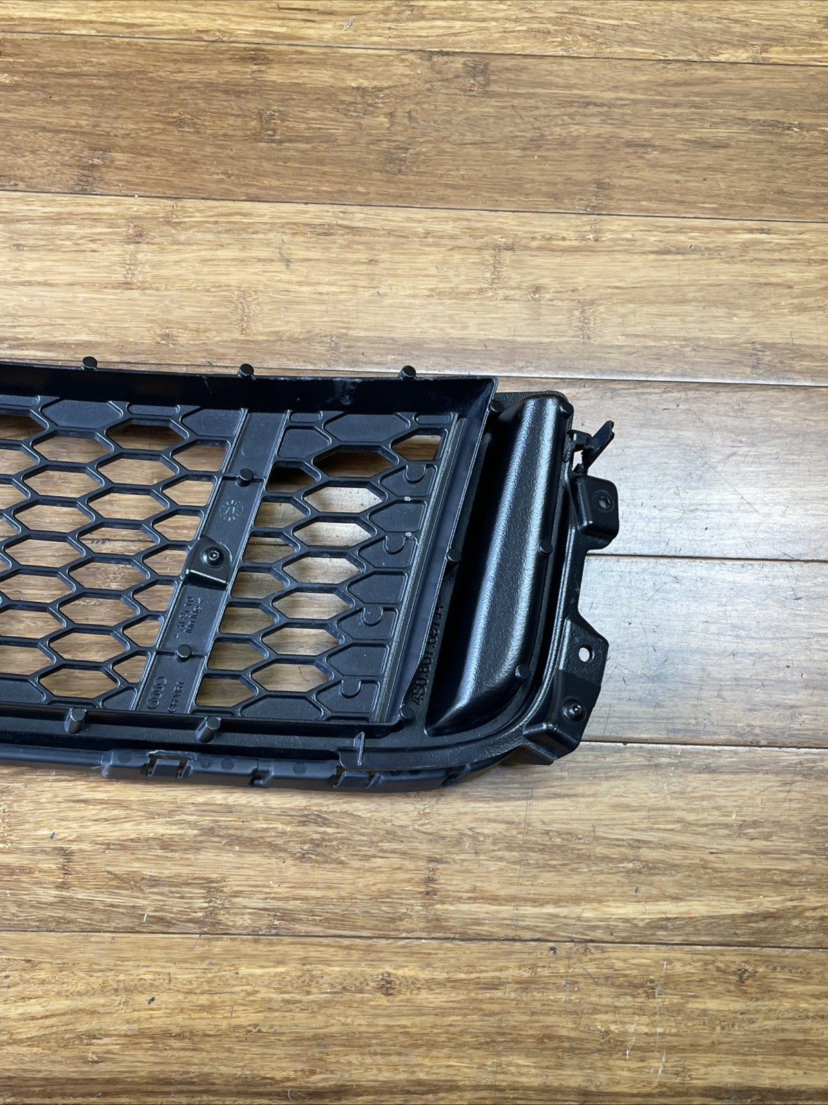 2017-2022 Audi R8 4S Rear Left Side Bumper Grille Black 4S0807697A OEM
