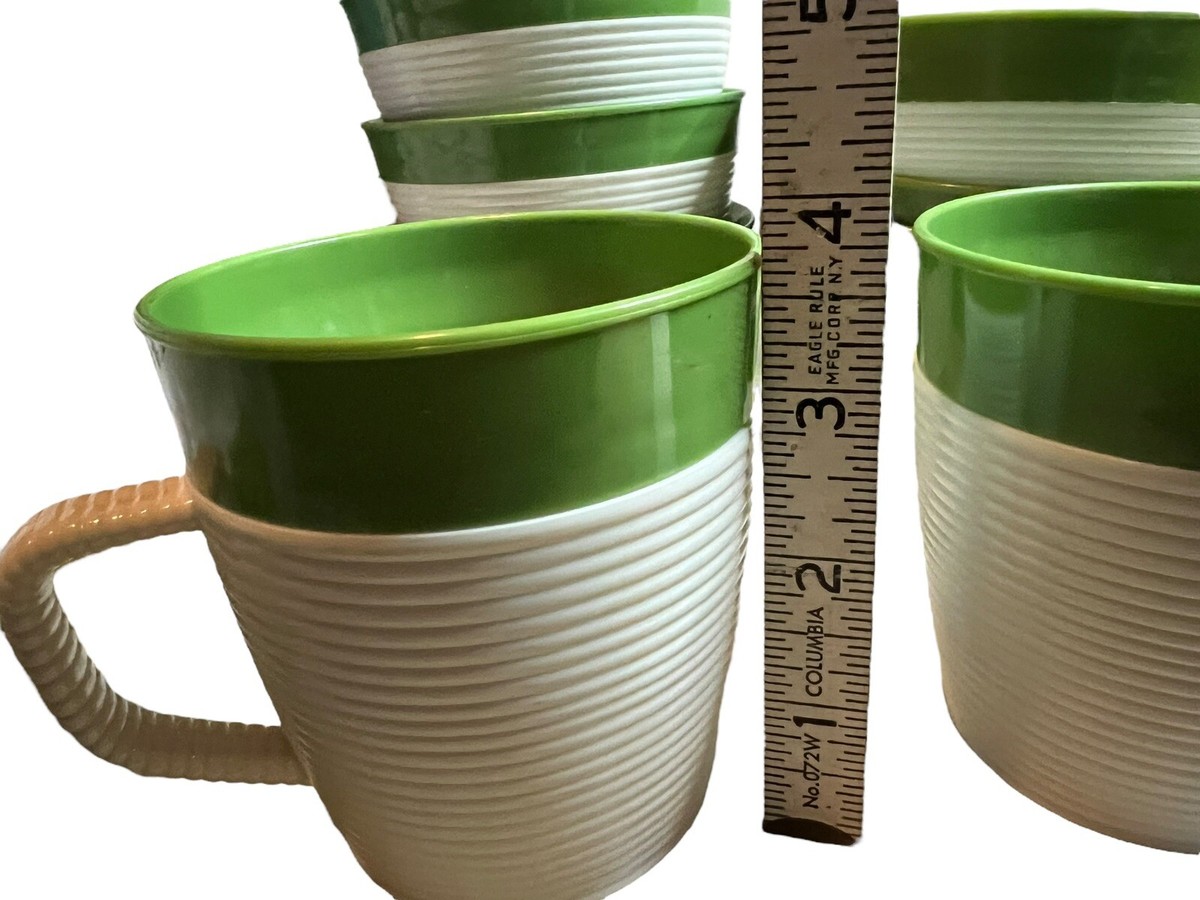 Vintage Lot Raffiaware by Thermo-Temp 12 Piece Set MCM Green White