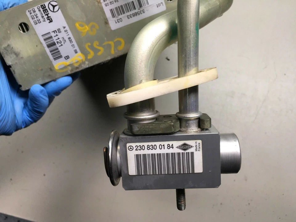 MERCEDES-BENZ CLS500 ​2006 AIR CONDITION COMPRESSOR EVAPORATOR HEATER CORE - Image 4 of 4