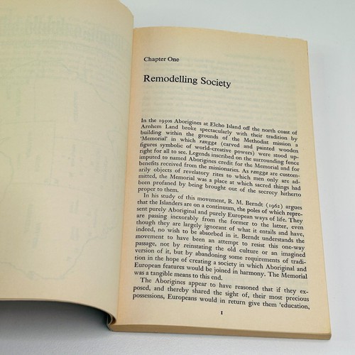 The Australian Aborigines - A Portrait of Their Society by Kenneth Maddock 1978 - Picture 13 of 14