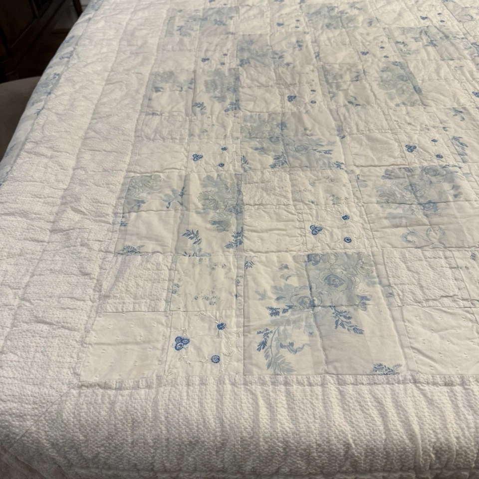 Vintage Simply Shabby Chic Blue Rose  Patchwork Quilt F/Q Ruffle Rachel Ashwell - Image 3 of 4