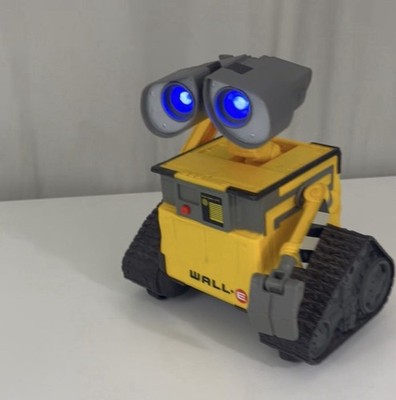 Disney Pixar HELLO WALL-E Remote Control Robot LIGHTS & SOUNDS w/Remote