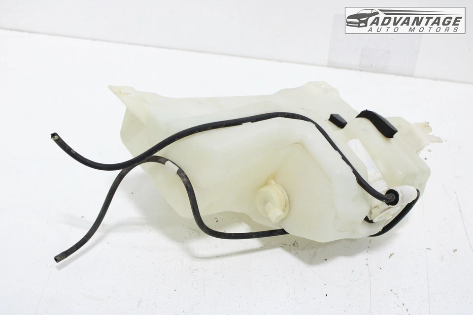 Hummer H2 2003-2009 limpiaparabrisas lavadora depósito botella con bomba OEM Foto 3 de 4