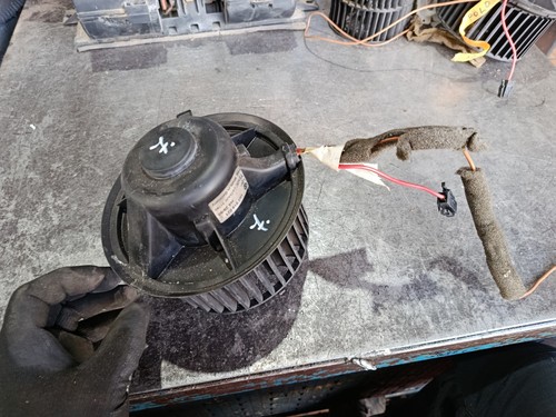 Original VW Golf III 1H Gebläsemotor Gebläse Motor Innenraumlüfter 1H1819021