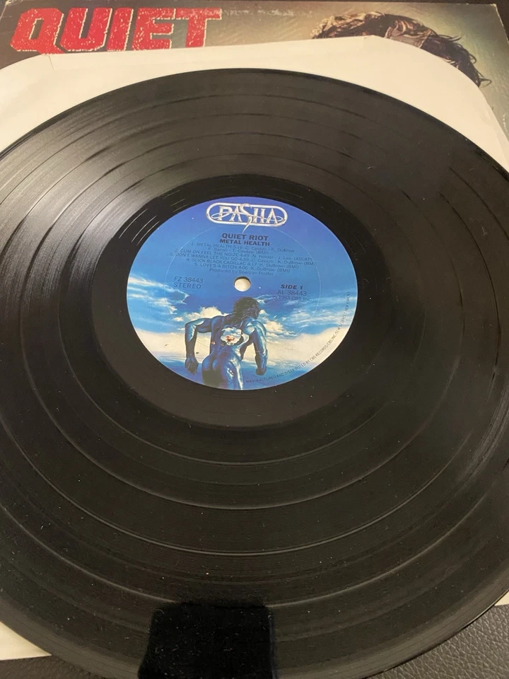 QUIET RIOT Metal Health USED 1983 LP Heavy Metal Vinyl Record PSHA-38443 NM - Image 4 of 4