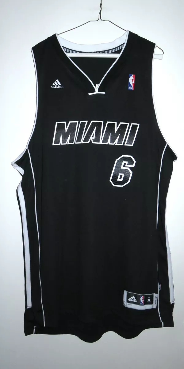 Lebron james black and white jersey clearance