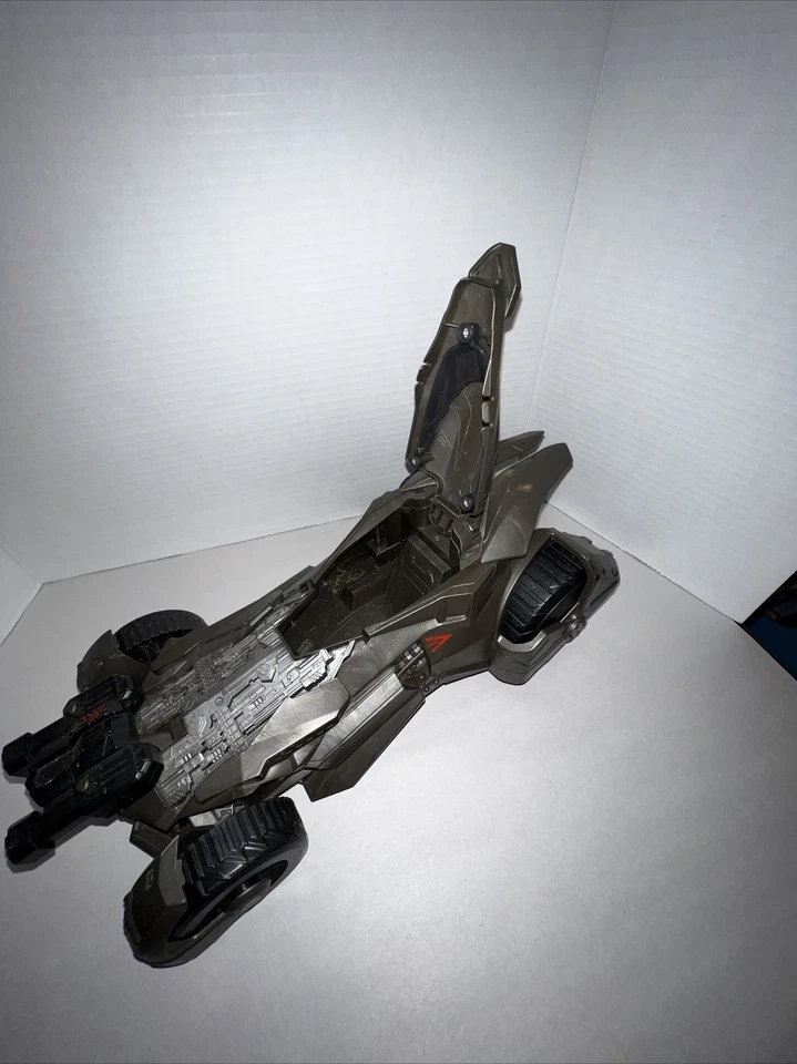 Coche batimóvil Mattel 2015 DC Comics Multiverse Batman v Superman Epic Strike 14" Foto 3 de 4