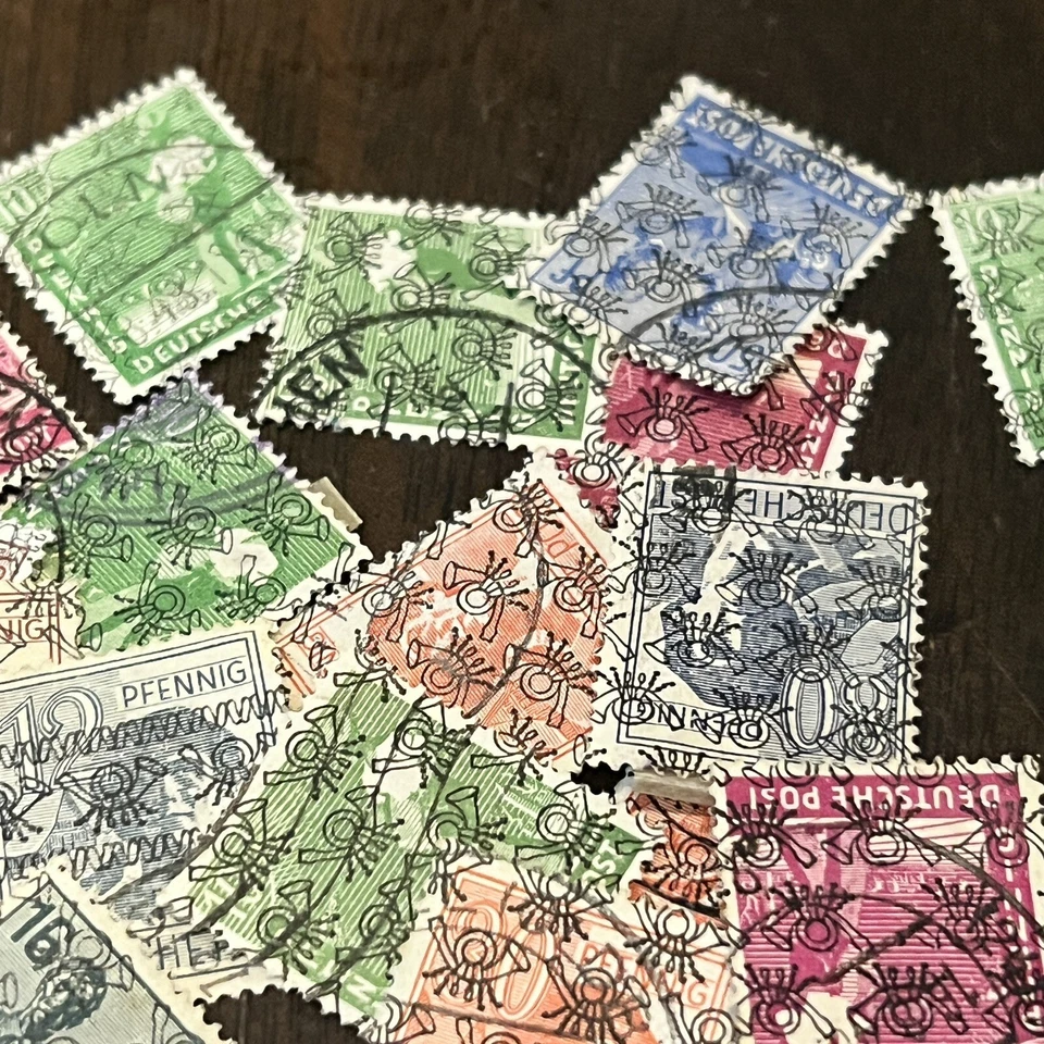 1940’s ALLIED OCCUPIED GERMANY STAMPS LOT WITH POST HORN OVERPRINTS - Image 3 of 4
