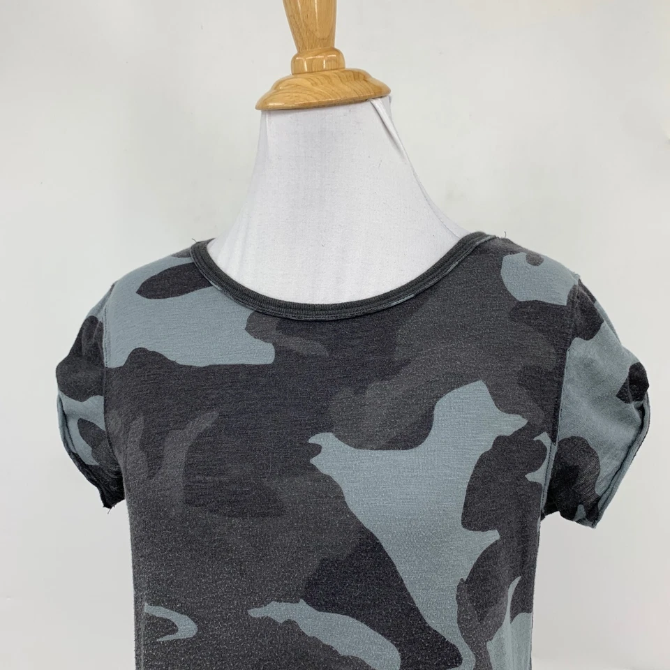We The Free People рубашка женщин S маленький камуфляж Clare манжеты рукава необработанный край футболка - Изображение 3 из 4