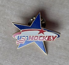 enamel USA Ice Hockey pin badge