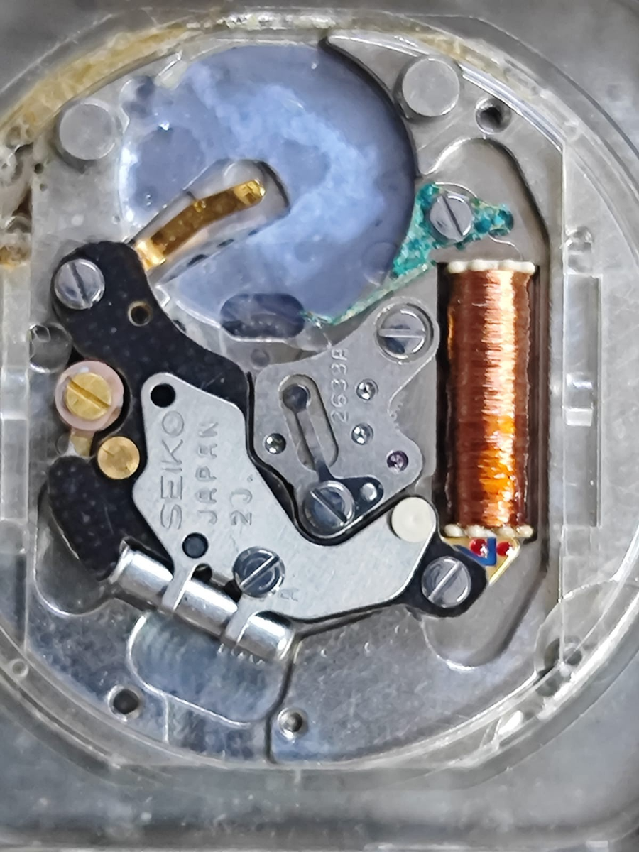SEIKO 2633A Quartz Complete Movement with Dial & Case Working Y | eBay