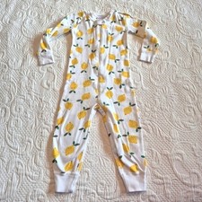 Hanna Andersson girls size 90 or 3T, 1 piece white pajama with lemons VGUC