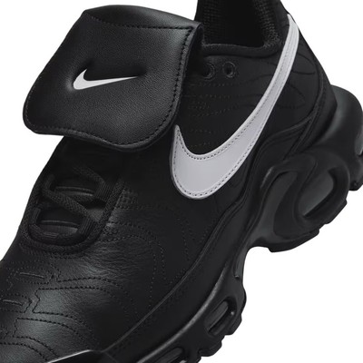 Nike Air Max Plus Tiempo Black White Sneakers HF0074-001 Women's